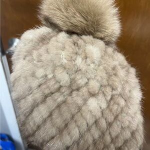 Maxmara fur hat